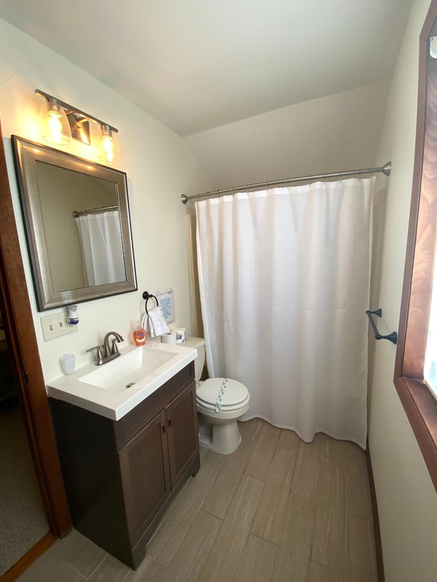 Ash Cottage In Poconos Near Camelback & Kalahari Long Pond Esterno foto
